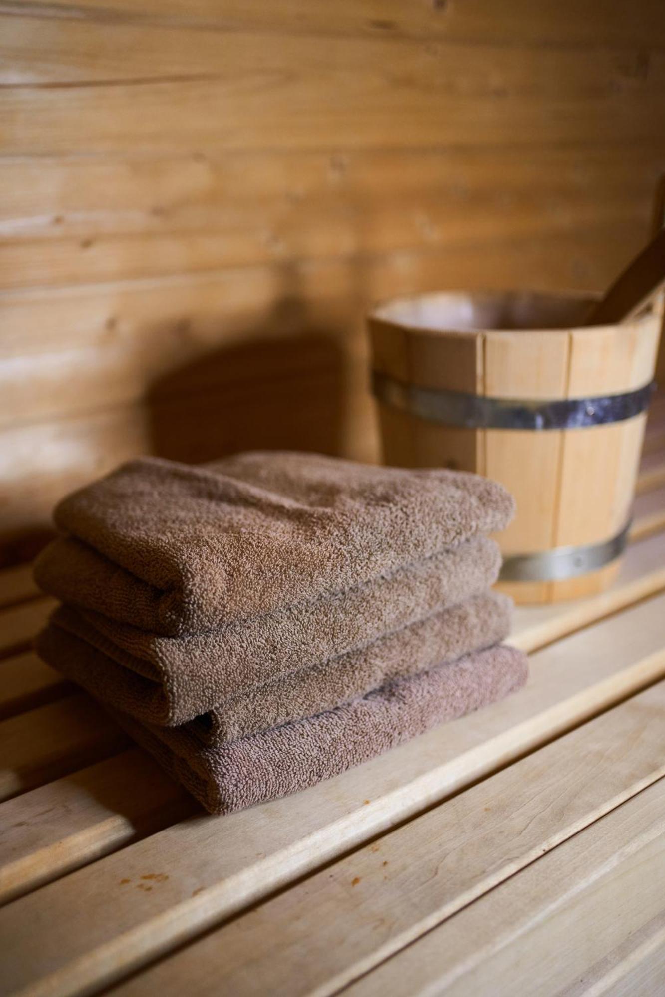 Galina'S Sauna-Spa! Baden-Baden Exteriör bild